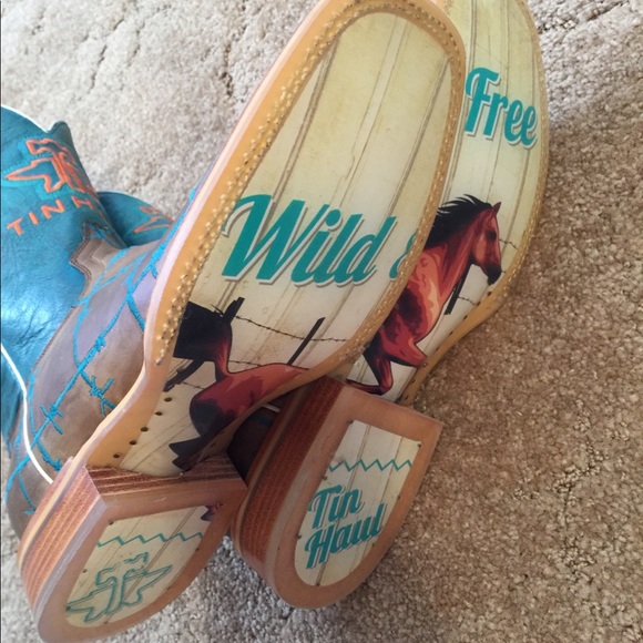 Brand New Women’s Tin Haul Boots - Picture 2 of 5